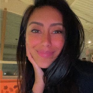 Meet your Posher, Elisabet